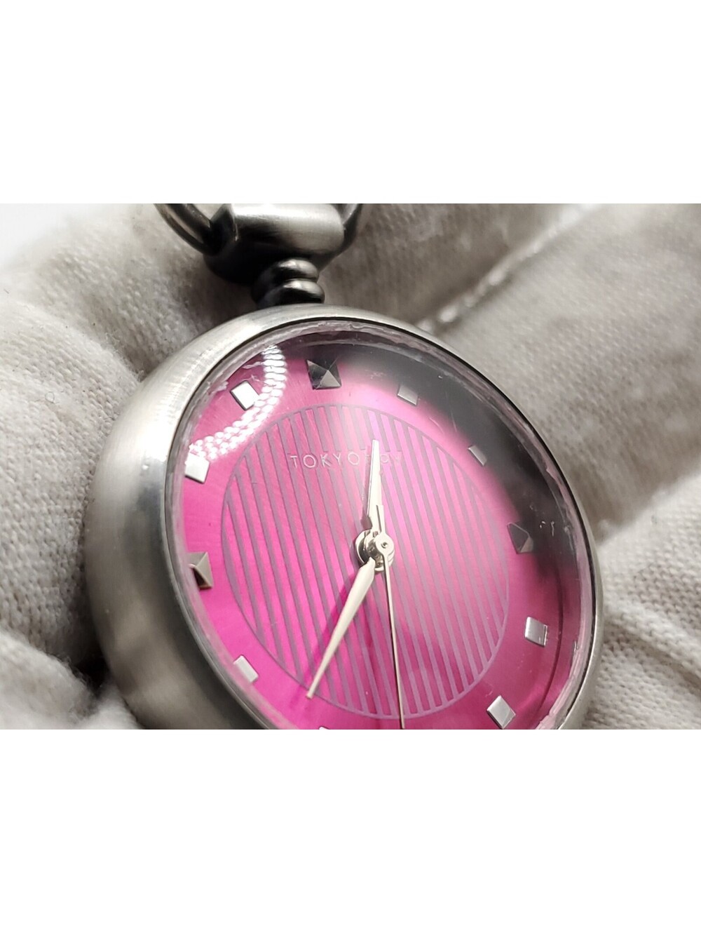 Tokyo Bay Pink Dial Silver Tone Pocket Watch Fob New Battery 30mm - Picture 5 of 8